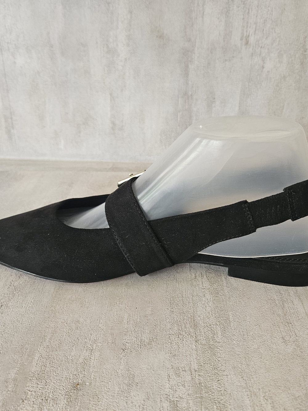 ​NWT ASOS DESIGN Black Pointed Toe Slingback Buckle Flat Shoes - Size US 9 - Picture 4 of 13